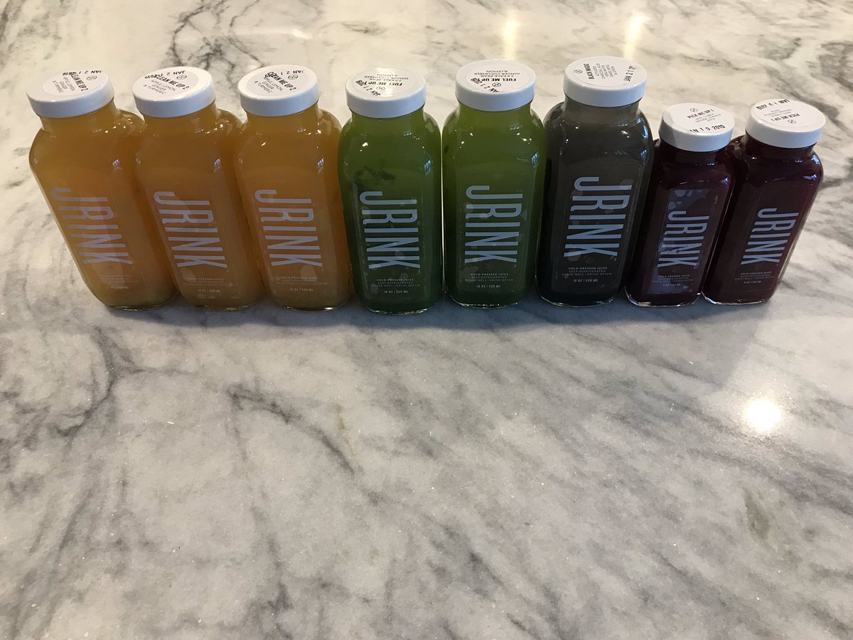 patentpoints's tweet photo. So glad @JRINKjuicery delivers right to the office or front door. Look what was waiting for me this morning! If you are in the DC area and love cold-pressed fresh juice, then I recommend #Jrink.
3 step order process - https://t.co/fAbWO0aAXc
#DCStartup #coldpressedlocally https://t.co/OcfHrRWKGs