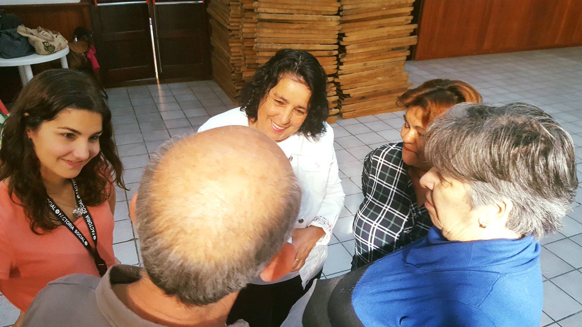 en_procesos's tweet photo. También hemos estado en Buenavista, con el área de Bienestar Social del municipio y Factoría Social. #proyectossociales #facilitacióngrupal #enprocesos https://t.co/IwNZ3IjXlY