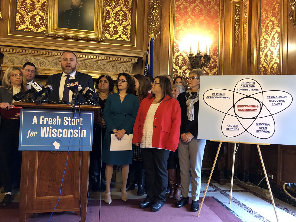 lkwhite's tweet image. Assembly Democrats are having a press conference this morning to outline their priorities for this legislative session. They have a Venn diagram.