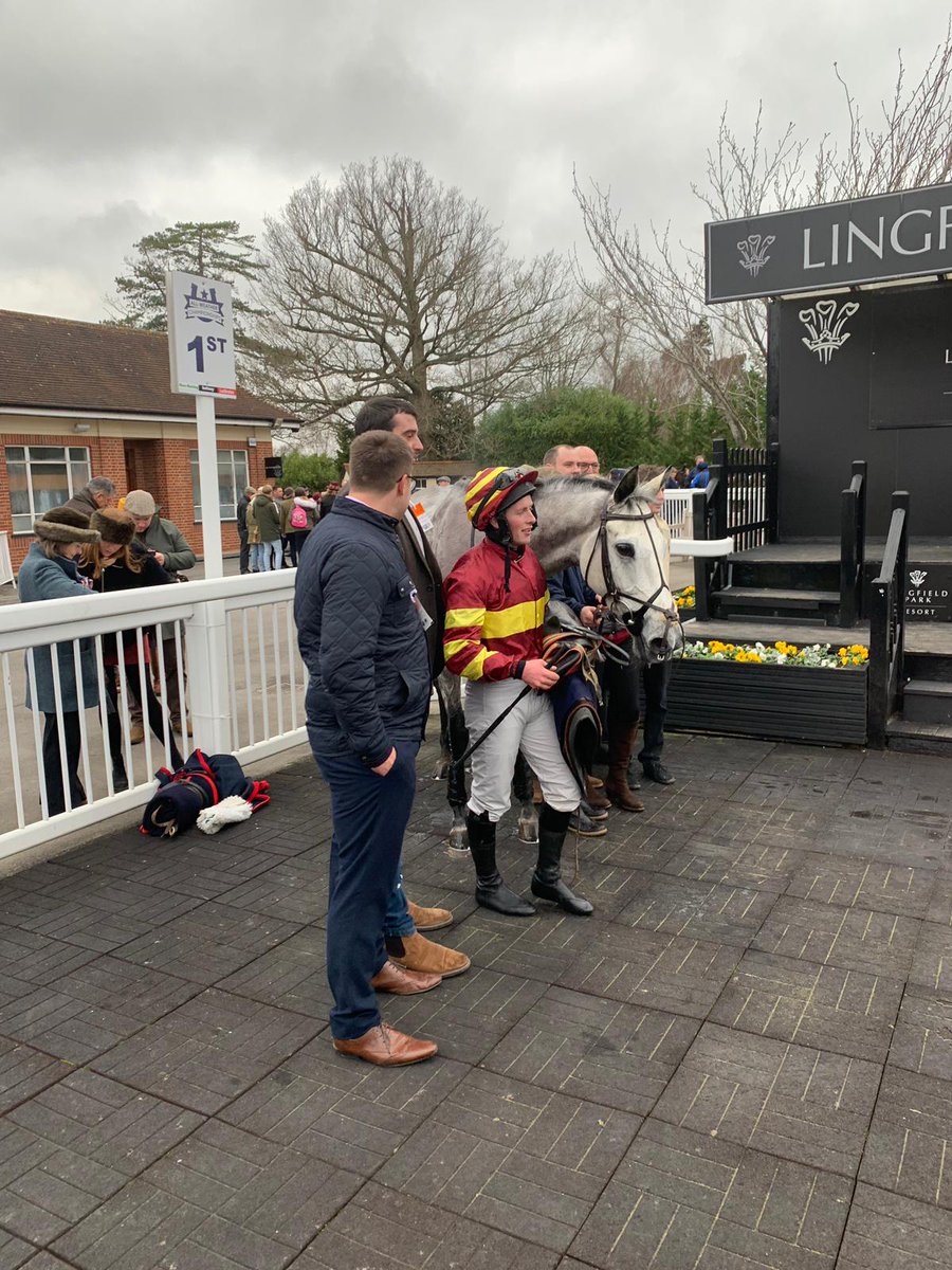 RACING CONT. 
14.10 Call <a href="/StarSports_Bet/">Star Sports Bookmakers</a> on 08000 521 321 Novices' Handicap Steeple Chase winner was PARLOUR MAID, well done to Mr Shane Quinlan, Richard Gawker &amp; all connections