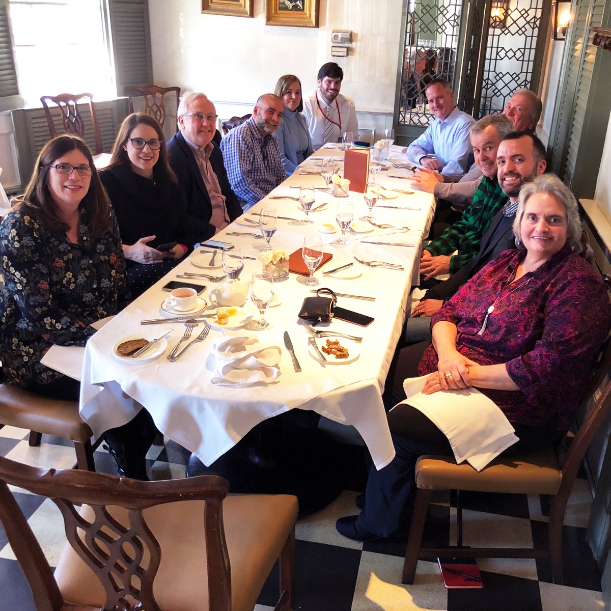 This is what passionate recovery professionals getting together for a networking lunch looks like — participating organizations: @b3Enlightened <a href="/CommInCrisis/">Community in Crisis</a> <a href="/TitanPharma/">Titan Pharma</a> #SummitOaksHospital @HiFocusCenters