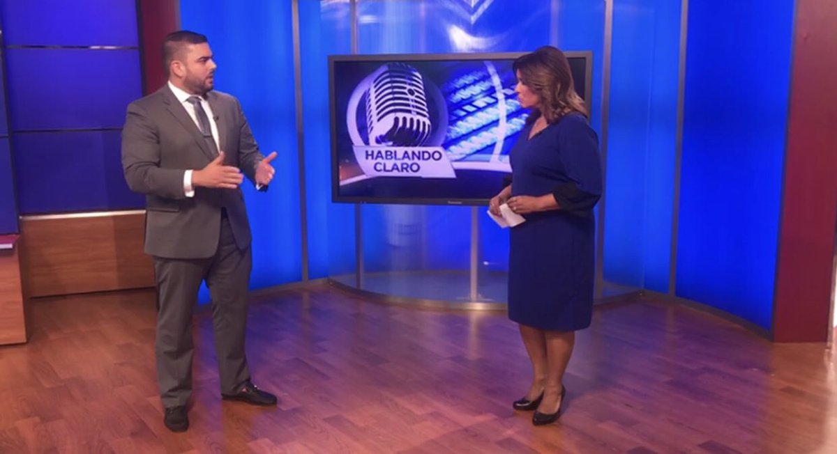 Junto a @ivonnesolla por @TelenoticiasPR hablando de los temas de interés, incluyendo el primer desembolso de ajuste salarial a miembros de la Policía gracias a @ricardorossello, quienes velan por la seguridad de todos los puertorriqueños. @PRPDNoticias