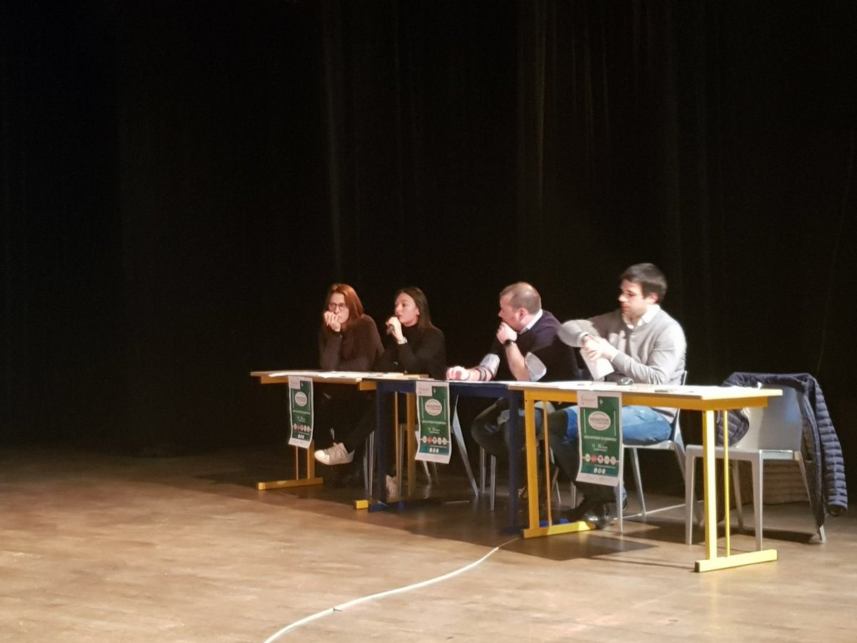 Volpy_Fr's tweet photo. Les #TeamVolpy ont pitché et ont proposé leur PWA et leurs réflexions sur l’application !
Le jury a été attentif à la réalisation, les nouveautés proposées,...
L’équipe gagnante sera annoncées dans quelques minutes ! 🥇
#HackathonCodingChallenge2019 https://t.co/uwjvZVrxV0