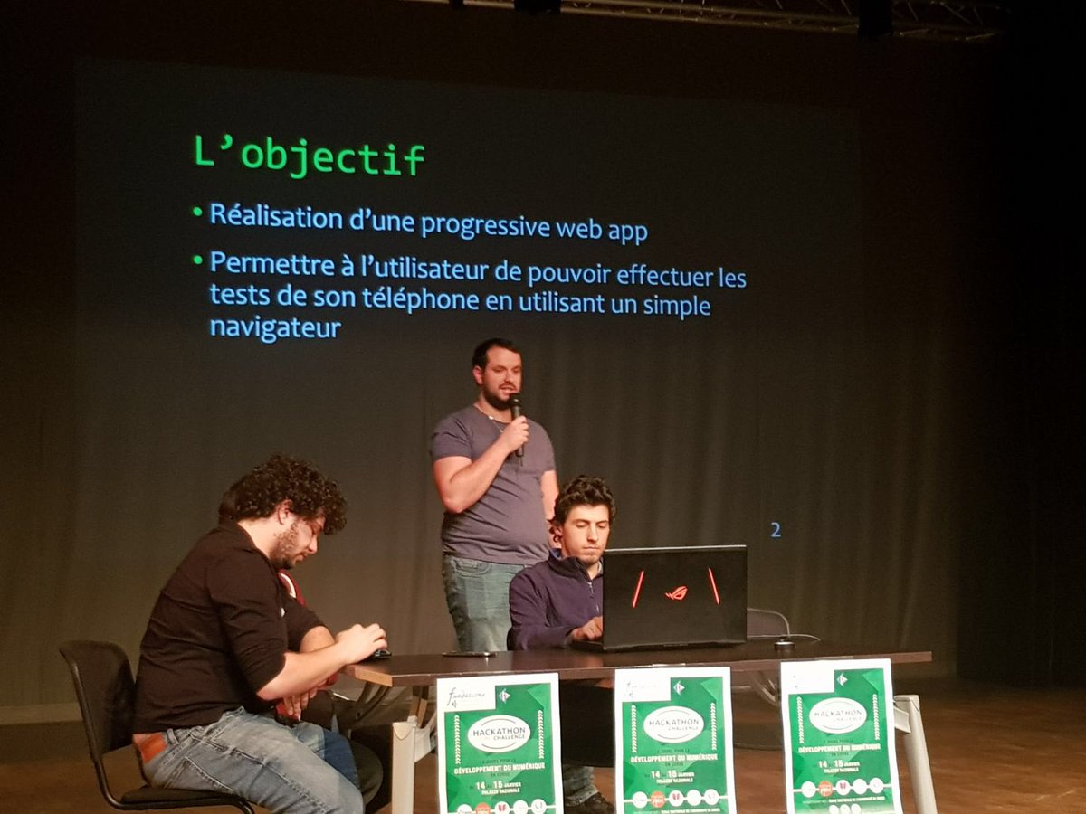 Volpy_Fr's tweet photo. Les #TeamVolpy ont pitché et ont proposé leur PWA et leurs réflexions sur l’application !
Le jury a été attentif à la réalisation, les nouveautés proposées,...
L’équipe gagnante sera annoncées dans quelques minutes ! 🥇
#HackathonCodingChallenge2019 https://t.co/uwjvZVrxV0