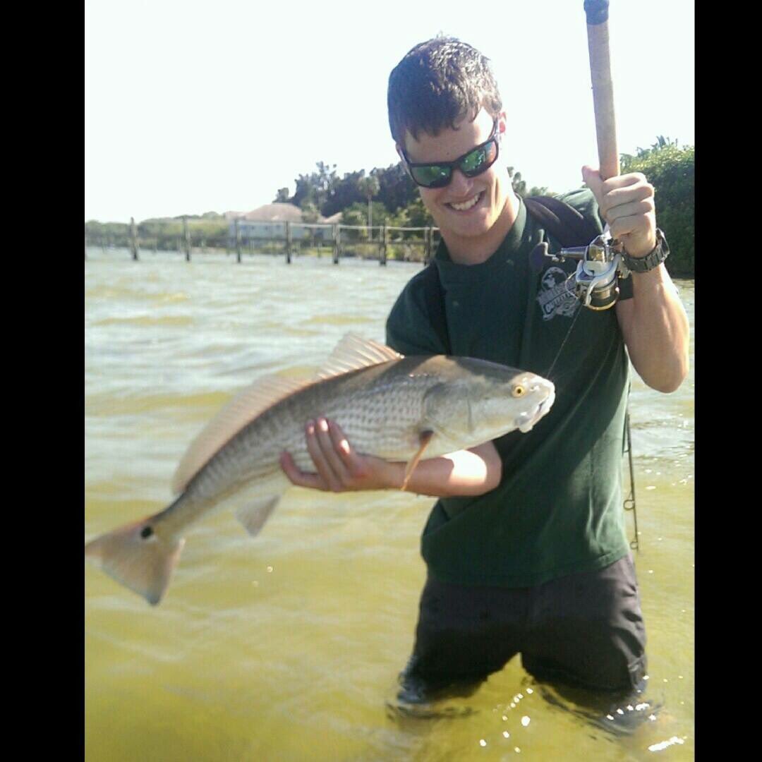 SpaceCoastCatc1's tweet photo. Nice red while wade fishing!

Send your catch submissions and stories to spacecoastcatching@gmail.com , DM them to us, or use #SCCatching for a retweet! 
#fishing #boat #catching #time #ice #redfish #sun #Florida #spacecoast #coast #sea #ocean #sun #happiness #river #brevard https://t.co/o9uDlSH4Cl