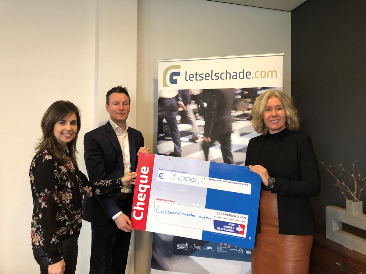 Vanaf dit jaar is Letselschade.com #zakenvriend van <a href="/kwf_nl/">KWFKankerbestrijding</a> geworden. Elke bijdrage telt om de dag dat #kanker wordt verslagen dichterbij te brengen!
Op de foto rechts: Willemijn van den Berg van KWF.