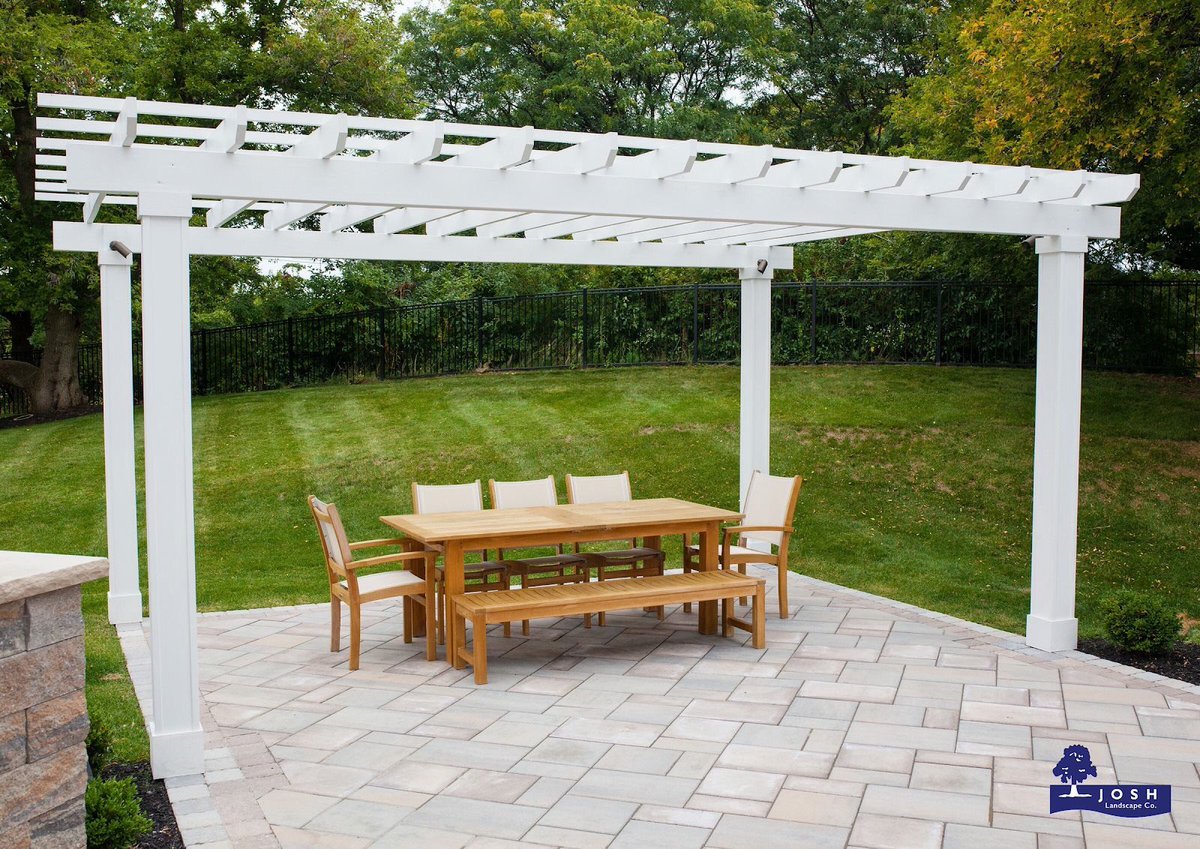 JoshLandscapeCo's tweet photo. You will never want to eat dinner inside on a nice summer day again when this is in your backyard.
#MakeComingHomeAVacation #Pergola #GetReadyForSummer #SummerPlanning https://t.co/So97GotZPN