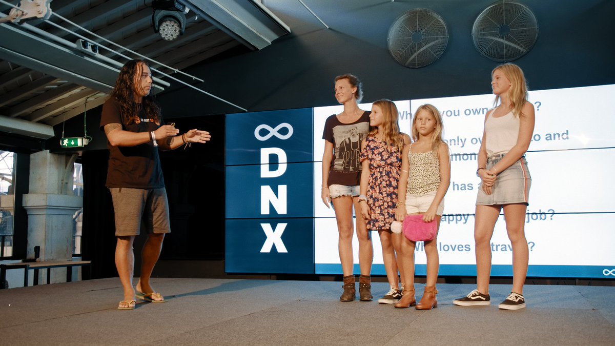 Tired of consumerism, <a href="/Diditaihuttu/">₿ Didi Taihuttu ₿ ALLIN💥</a> and his family sold their belongings for #bitcoin and now travel the world together. Catch the Taihuttu family's incredible journey in "The Machine Ordered Universe", available to watch for free on <a href="/ChannelNewsAsia/">CNA</a> bit.ly/2PLFVeJ