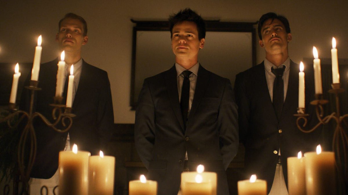 SpectaclePR's tweet image. We're not the only ones that think @aarondallavilla is on fire 🔥 as Max in Pledge. 
“Villa is particularly memorable as the diminutive Max..." buff.ly/2QOO0Qr 
@thedailybeast