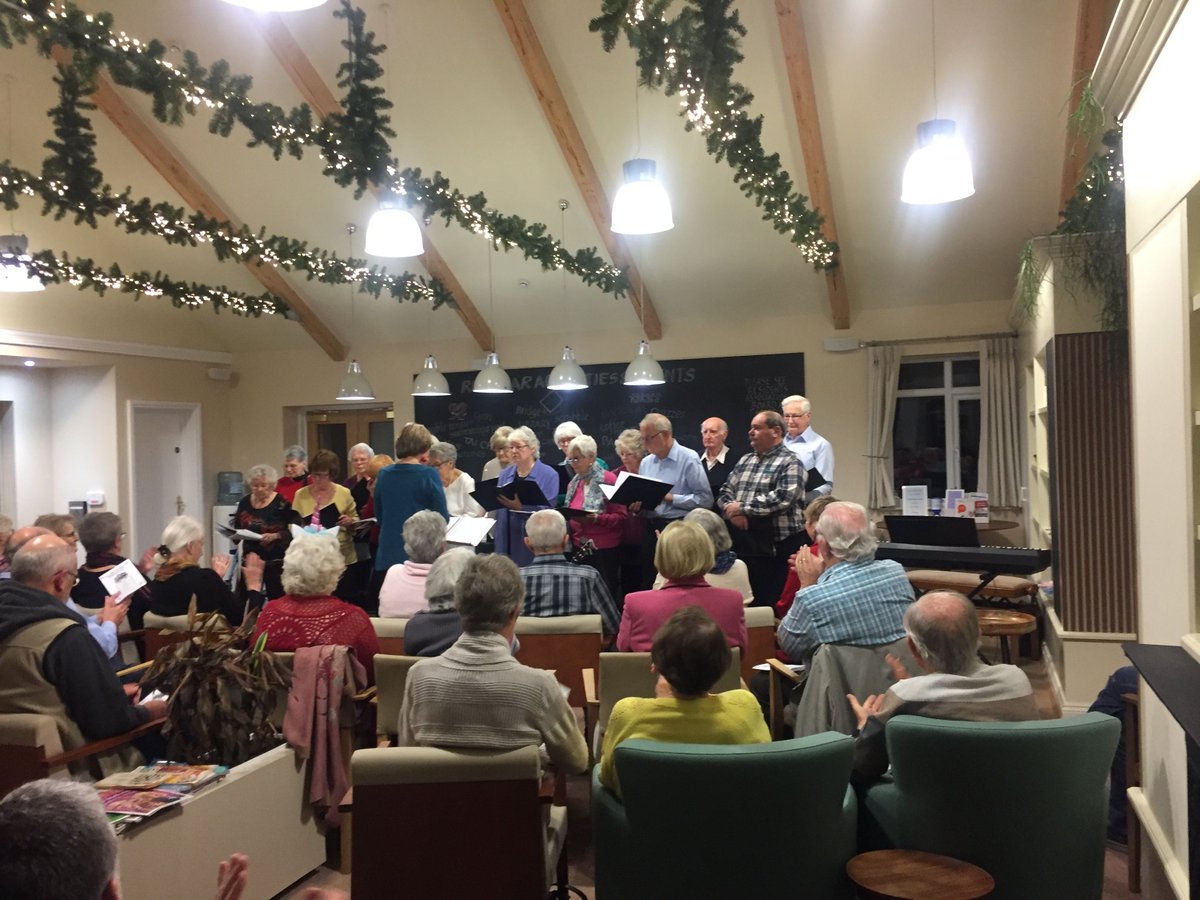MillbrookLife's tweet image. #TBT to the brilliant debut performance of our Millbrook Singers! They raised an incredible £250 for the Alzheimer Society's initiative 'Singing for the Brain' #Choir #SingingfortheBrain #Inspired101 #RetirementPlanning #LaterLiving