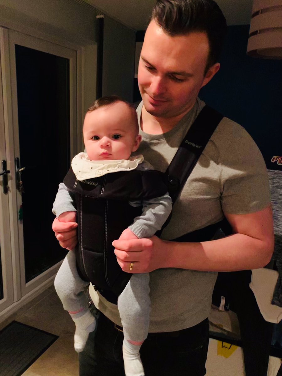 matt_hoult's tweet photo. Rocking the latest fashion with Kitt @babybjornuk @BabyBjornUS #handsfree #musthave #dadlife #babyboy https://t.co/vMaFOkA93c