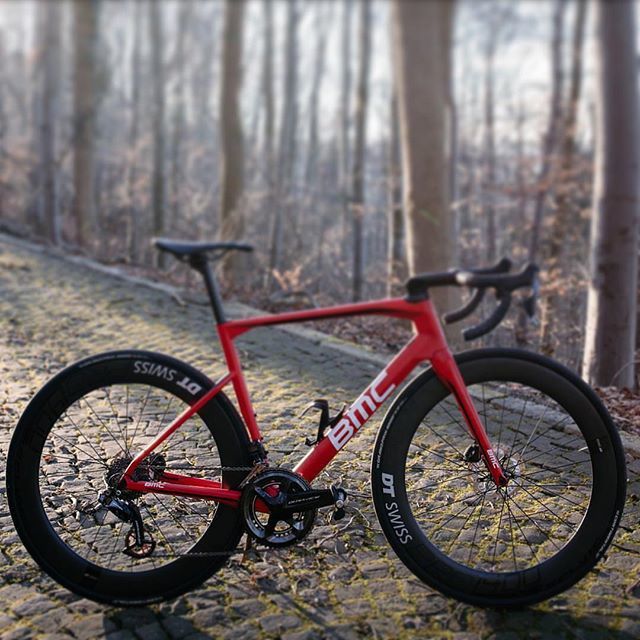 wevelouk's tweet photo. Top posts of last year, No 6
•
BMC Roadmachine 01 - If only I had a spare 10k!
•
#wevelo #ridebmc #roadcycling #cyclinglife #bikelife #instagood #newkitday #fromwhereweride #roadbike #bikeporn #kitdoping #lovecycling #cyclingphotos #cyclingshots #rid… https://t.co/9GVLadYSNh https://t.co/B8dju2Q6x6