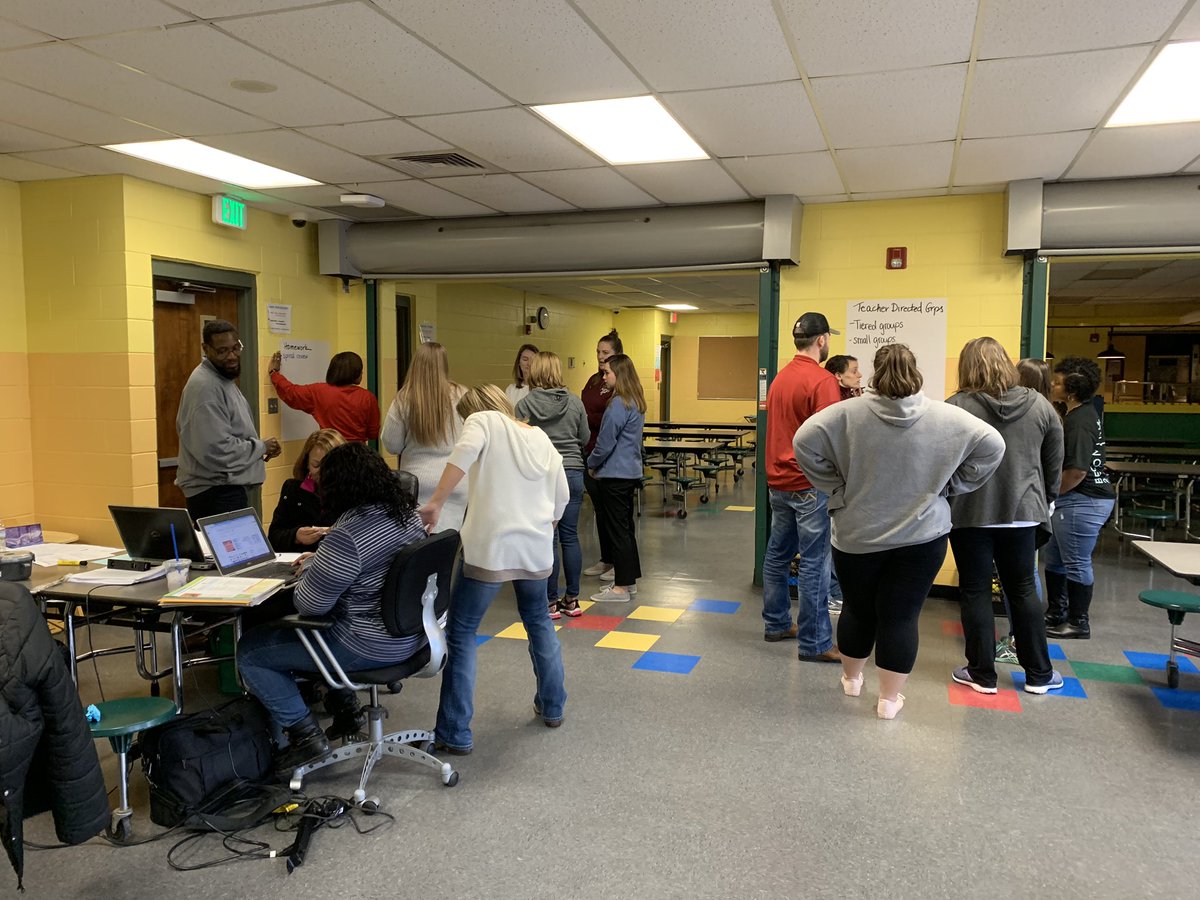 peoplesdeana's tweet photo. PGES is fully engaged in some amazing PD!  Love working with this awesome team! @JEFCOED https://t.co/2fj5sPeOch