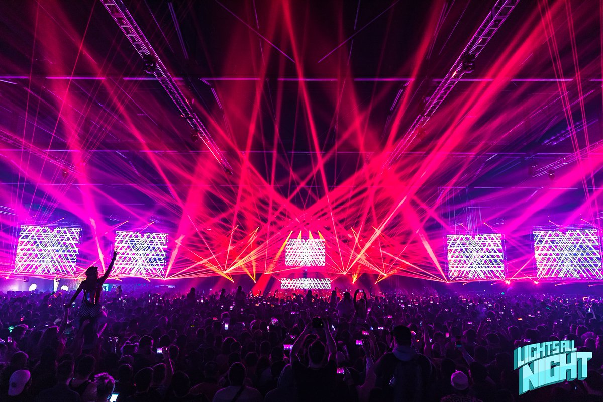 LightsAllNight's tweet photo. #LAN2019 is already on our minds.. ✨ Who's ready for our 10 year anniversary?! 🎉 https://t.co/F9ljtMfJcN
