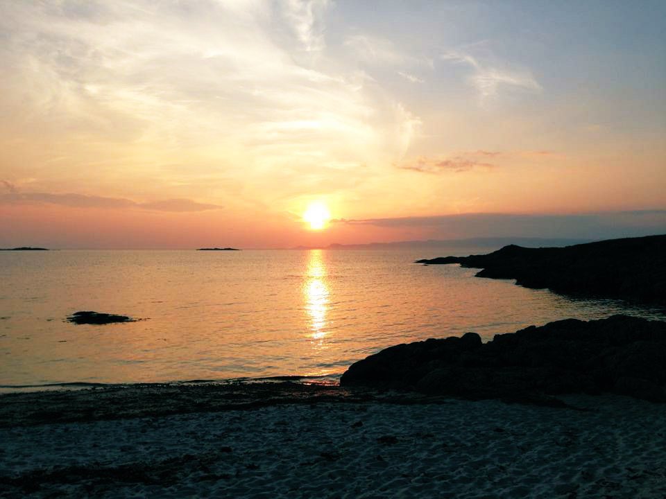 ScotOnMyPhone's tweet photo. Camping ⛺️ Mallaig 
#ScotlandOnMyPhone
#Scotland 🏴󠁧󠁢󠁳󠁣󠁴󠁿 #Mallaig https://t.co/BmhJ3jvwYQ
