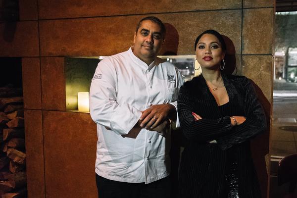 SFBJHospitality's tweet photo. Food Network star, celebrity chef to open restaurant at Aventura Mall in February
https://t.co/Xzi0lvfIZK https://t.co/78eRTAK2yF