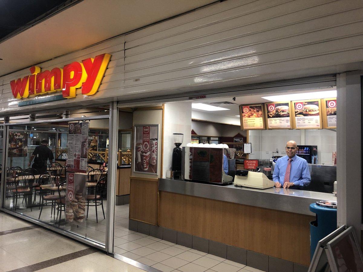 BBCNottingham's tweet photo. The Wimpy restaurant, which has been in the Broadmarsh Centre since the 1970s, will close this Saturday. Akram Malik has run it for 35 years and you’ll hear from him on the 📻 after 7 tomorrow morning. https://t.co/o7MvZ7fncs