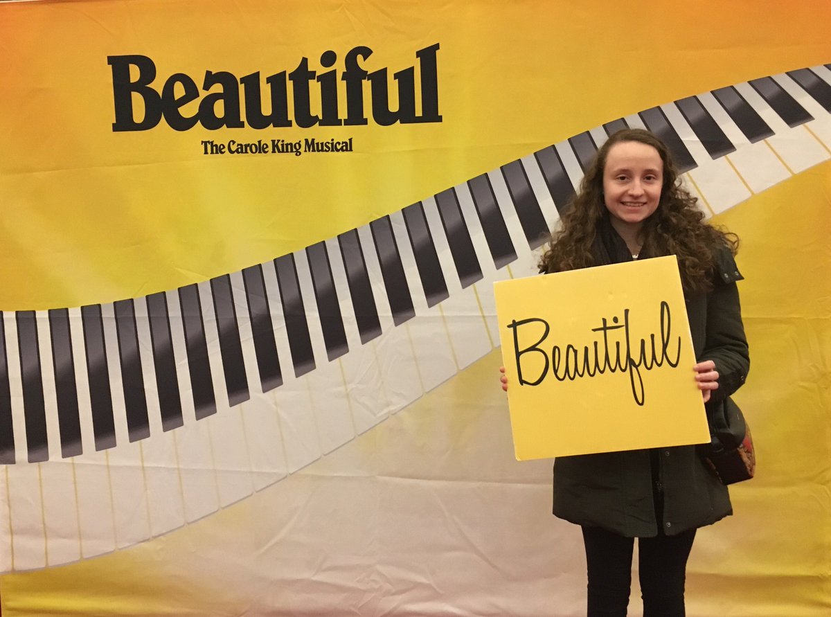 MissyNovacaska's tweet photo. Loved, loved and really loved the incredible @BACTouring @BeautifulOnBway! @Carole_King is inspiring and a true gem.✨✨@CanadasNAC #BACBeautiful #BeautifulOnBway https://t.co/DEYdH3861v