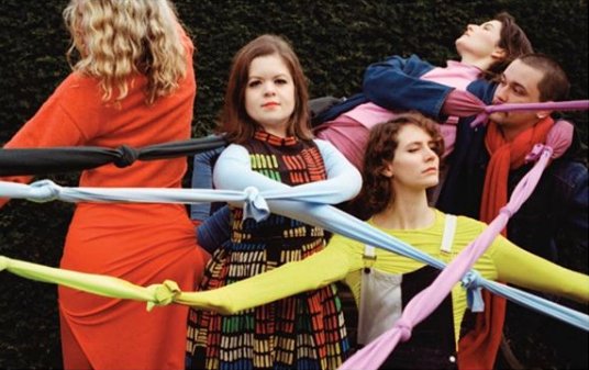 Had the pleasure of working with <a href="/TheSineadBurke/">Sinéad Burke</a> @SibealElena <a href="/brianteeling/">Brian Teeling</a> on Hot Potato, a new publication by Naoise Farrell that aims "to engage young people in global affairs and to create conversations in print" itsnicethat.com/articles/hot-p… … <a href="/itsnicethat/">It's Nice That</a>