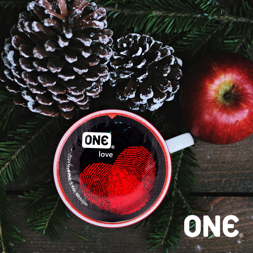 onecondomsuk's tweet photo. Whichever way you're staying wrapped up warm this winter, do it with ONE ❄️ 😈 ☃️ #WinterONE #WrapUpWithONE #LoveONE #UseONE https://t.co/suAuY2zcWn