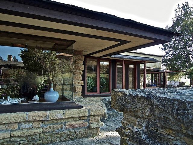 Frank Lloyd Wright houses among 43 sites nominated for @UNESCO's 2019 World Heritage List. bit.ly/2LPjuVv https://t.co/GKyKjCIxtf
