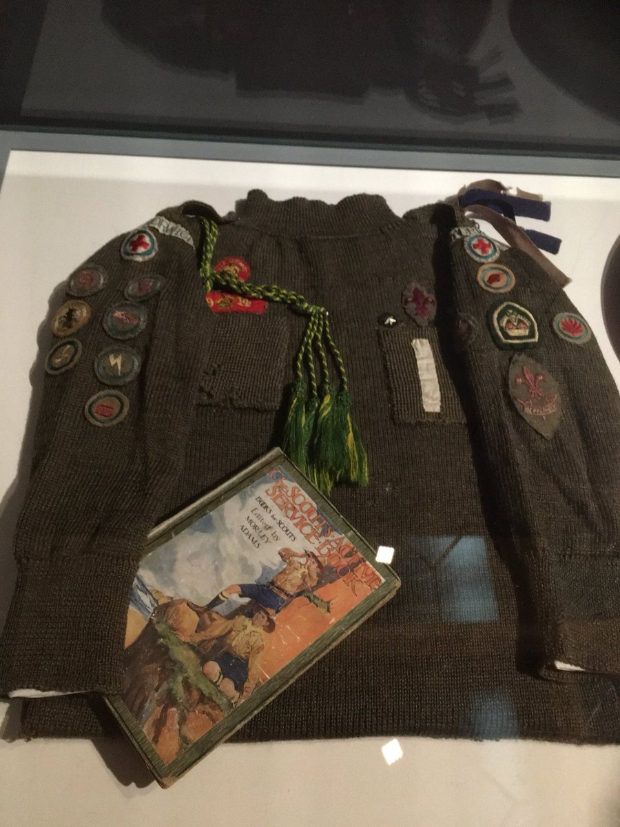 Don’t forget that this is the last week/weekend you can visit the brilliant #Armistice exhibition <a href="/NorwichCastle/">Norwich Castle</a> - it end on Sunday 6th Jan.