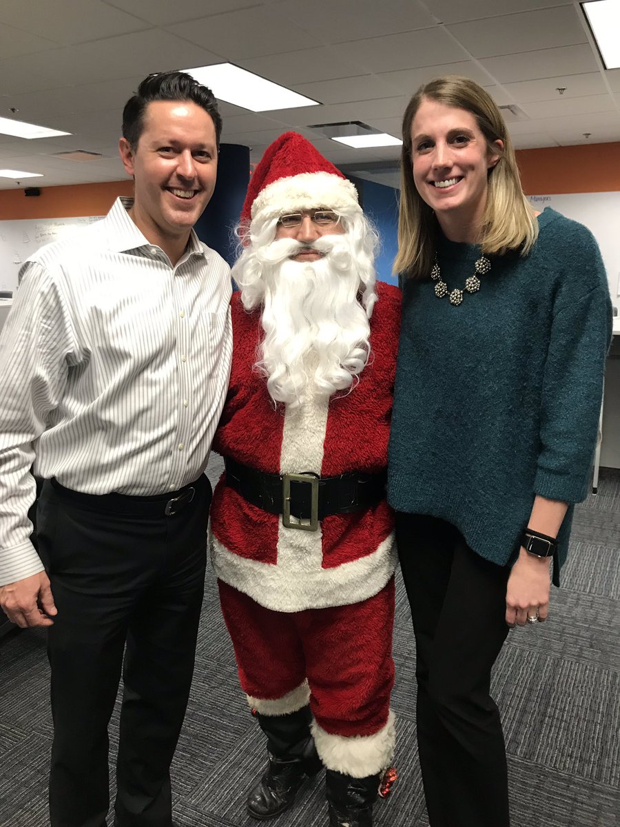 #TBT to Santa serenading our team and contest winners with a special rendition of “G2/BD-bells” 📞 🔔Everyone’s rested and back in action to hit 2019 goals!!