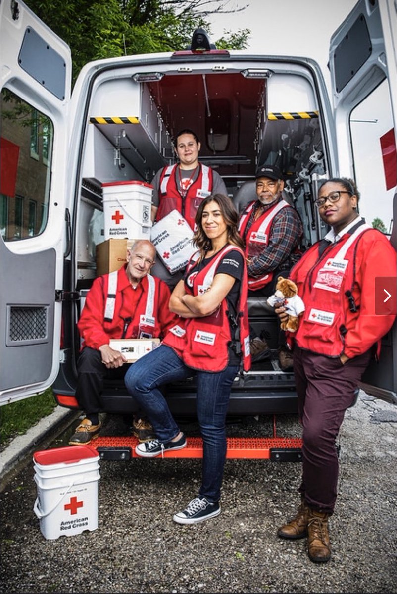 chi_connections's tweet photo. Next week catch the full interview w/ Nick from the @RedCross @ChicagoRedCross and how they help those in need every day &amp; the amazing volunteers that help support their mission. #Volunteer #givingback #redcross #nonprofit https://t.co/iENWNAJx06