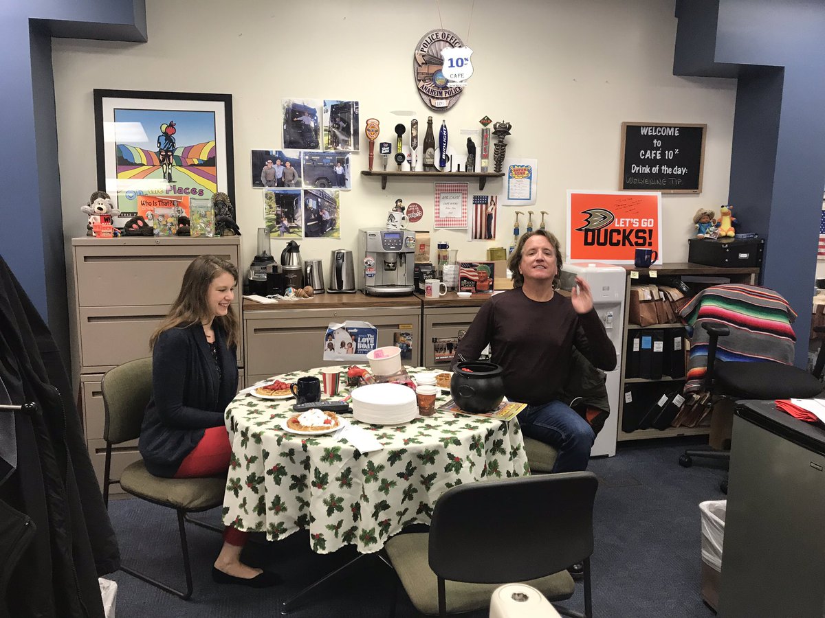 AnaheimPD's tweet photo. Another year gone. The only way to bring in the new year right is with the APD Homicide Detail annual waffle day. A great way to build camaraderie and celebrate great work. Even @BTBadgeNews stopped by today. #waffles #APDHomicide #JDROCKS #TenPercentCafe https://t.co/PmmPUNmRzc