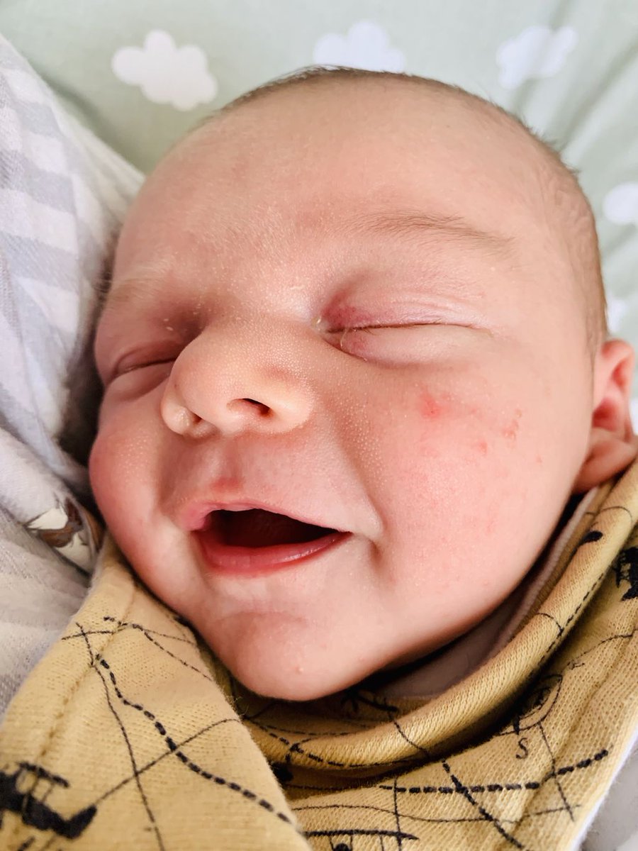 CodieKinz's tweet photo. Want to know what the first week with a newborn was like? #livblogsquad #ukbloggerRT
Ruben's First Week https://t.co/9gOaFWCaqd https://t.co/oR15bcFHNC https://t.co/ALQ4IlmEbg