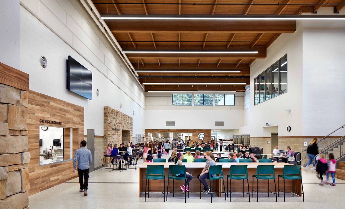 ATSR_Architects's tweet photo. Rushford-Peterson Schools' cafeteria is spacious and equipped with different seating spaces to handle all of the hungry and energetic students. #architecture #interiordesign #cafeteria #schoolarchitecture #studentdining https://t.co/UrOovd9g0G
