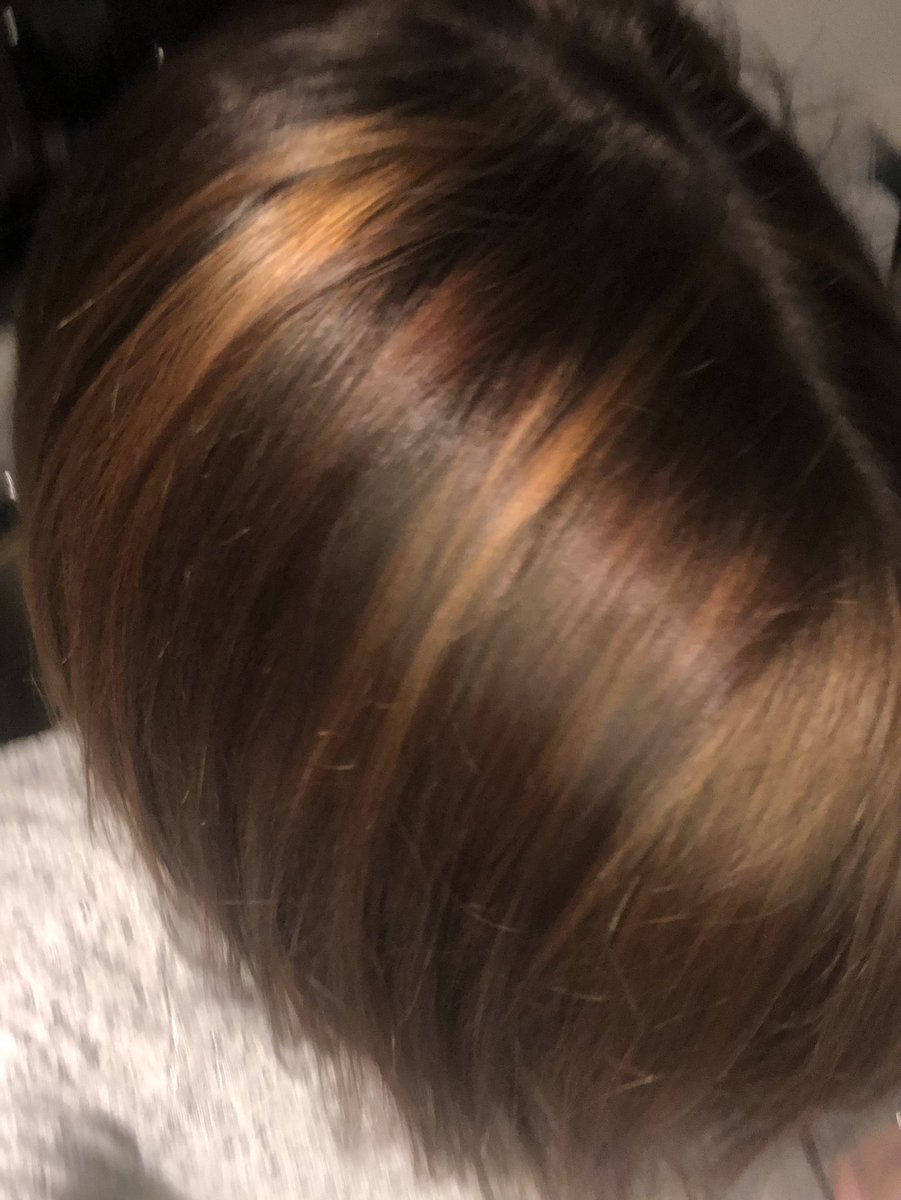 rebeccawecca's tweet image. Creds to @modernista55 for the colours in my hair! #topstylist #topcolourist #topbloke #supportsmillwallthough 😂