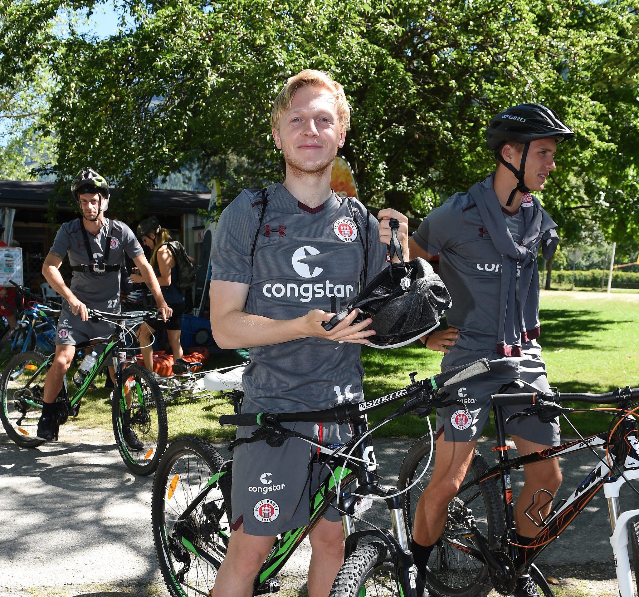st pauli cycling jersey