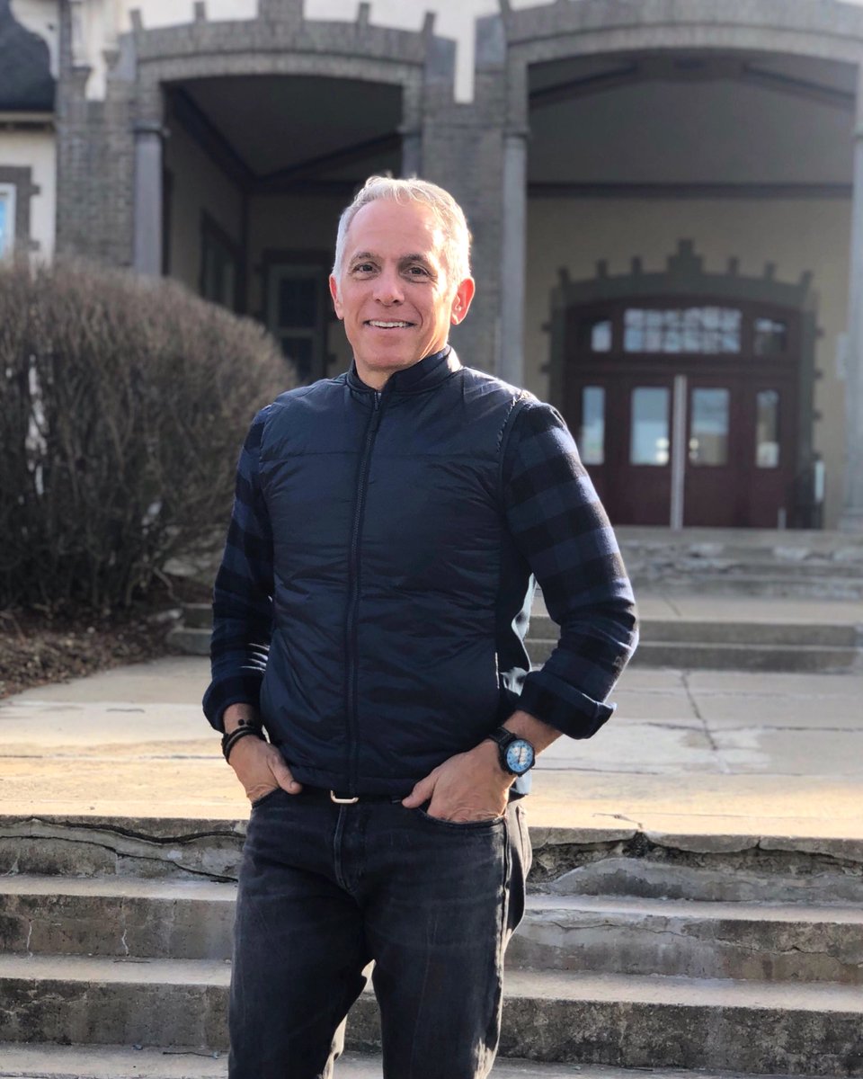 gzchef's tweet photo. These are my roots. Yesterday I visited my primary school in my hometown of Worcester, Thorndyke Elementary. What memories came rushing back. I used to walk home for lunch and would watch a show called the Galloping Gourmet while I ate. I loved every second of it. https://t.co/w9Yh6ftmUL