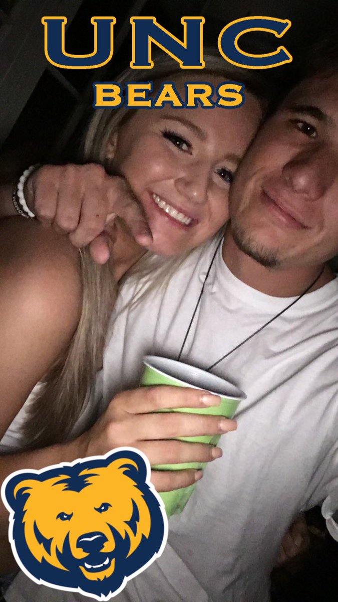 Chickyy5's tweet photo. Happy 21st to the one and only @averywgn ❤️can’t wait to celebrate!! https://t.co/URmqKn2xMb