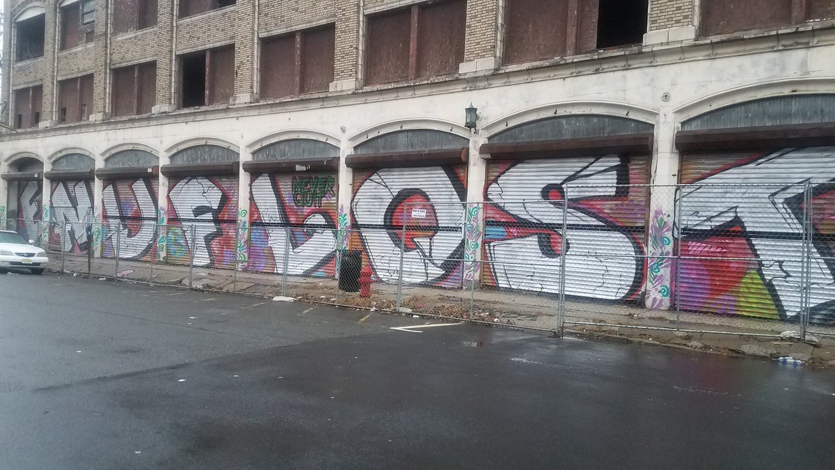 EmperorNRZ's tweet image. @treadberry215 #BranfordNHalsey #DaBricks #EastCoastBosses #NewarkNJ