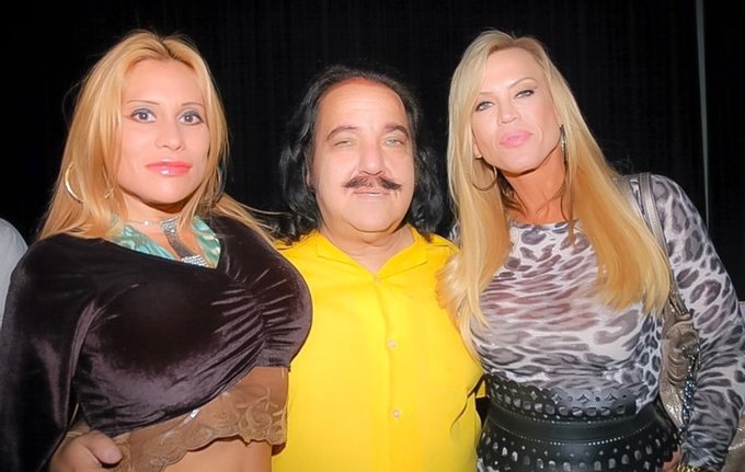 Check me out at @gasmaskgirl https://t.co/3XmWMz1oEm<a class="tags" target="_blank" title="On Twitter" href="/?out=eyJ0eXAiOiJKV1QiLCJhbGciOiJIUzUxMiJ9.eyJpYXQiOjE3MTk3MDI5MDcsImlzcyI6InR3cG9ybnN0YXJzLmNvbSIsIm5iZiI6MTcxOTcwMjkwNywiZXhwIjoxNzUxMjM4OTA3LCJyZWRpcmVjdF91cmwiOiJodHRwczovL3R3aXR0ZXIuY29tL2dhc21hc2tnaXJsIn0.jtM665PX78nzPFf41Qt3K1nFWeTj6IB6JfQa2-cLsaLyv_o09EyycCnGNs_afROGr7OcJZIyDnB4udf3mLRrEg">@gasmaskgirl</a><a href="/tag/head"class="tags"><span>#head</span></a><a href="/tag/valentines"class="tags"><span>#valentines</span></a><a href="/tag/bachelorette"class="tags"><span>#bachelorette</span></a><a href="/tag/goat"class="tags"><span>#goat</span></a><a href="/tag/birthdays"class="tags"><span>#birthdays</span></a>