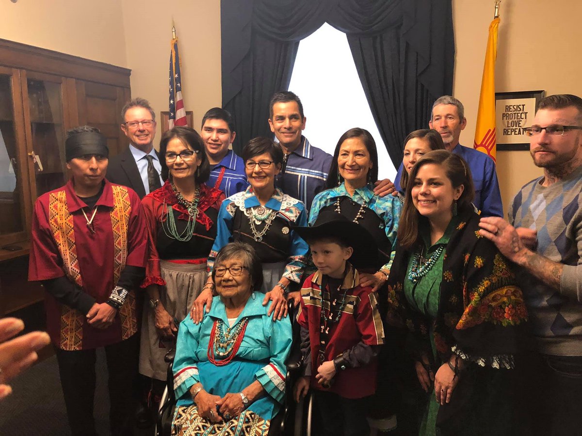 b1jeannie's tweet image. Deb Haaland will be sworn in wearing her traditional Pueblo clothing. She is here with her family, including her mother. Swearing in ceremony for the 116th Congress starts at 12pm Eastern. #NativeCongress #SheReady