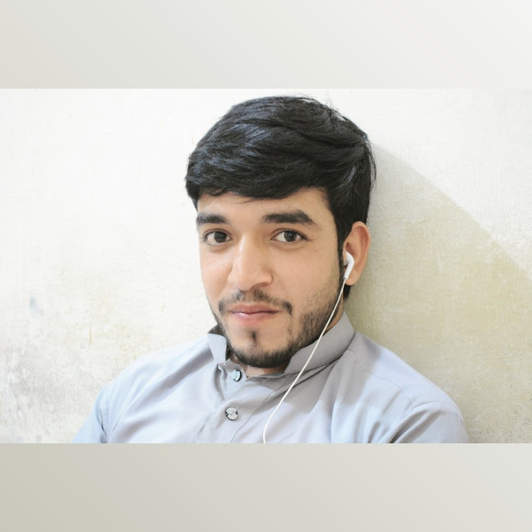 umairahmadbakht's tweet photo. π€#Tapoos Ye M KrA Che #Pa Cha #MayaN Deπ
πββοΈDa "#LEWANY" E Paπ¨ #KhanDaaππ #MayaN De π§π§
@Umair_Bakht_UAB https://t.co/1SzMN17A47