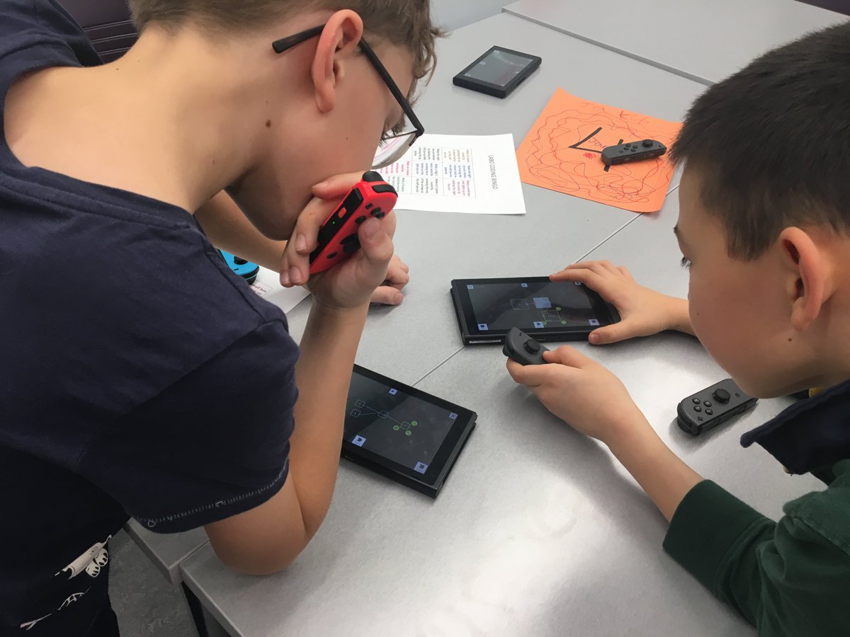 UWEngOutreach's tweet photo. Welcome back! We hope everyone had an amazing holiday break. We're already getting busy with winter camps happening today and tomorrow. Here's a glimpse of what our campers have been up to! #ESQKids #UWaterloo #WaterlooEng #UWaterlooSci #science #KWAwesome #STEM https://t.co/OYgXbnRRWp