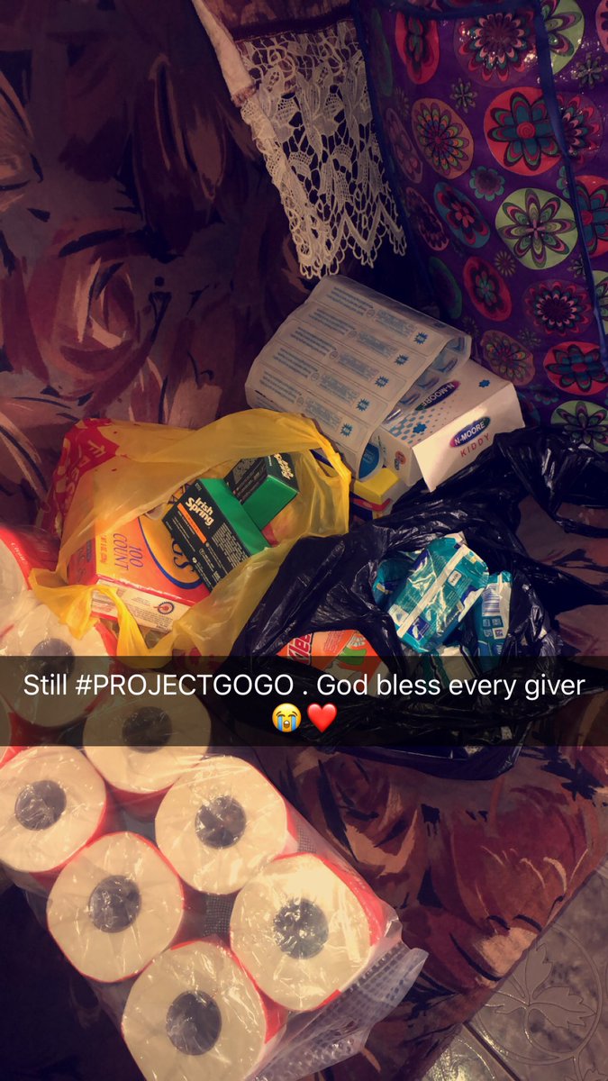 smile___gh's tweet image. Still receiving .. Ketewa Biara Nsoa 
Your one bar of soap , 1 toothbrush , 1 sanitary towel can do so much 🙏🏽🙏🏽
Please RT 
#PROJECTGOGO