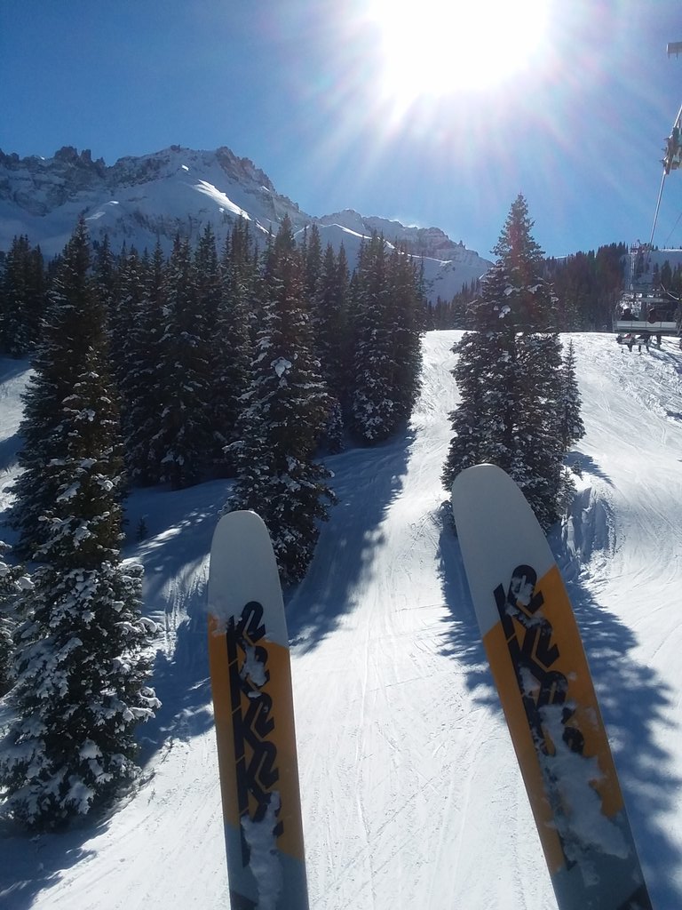Jevtich1's tweet photo. #solarSoLaR @k2skis #marksman #NewYearsResolutions #goldhillOne @Telluride @YvonneBatal @wind4me @LaurenCBS4 @Matt_Kroschel @weathercaster @chris_tomer @Colorado https://t.co/uvHt6FcOvn