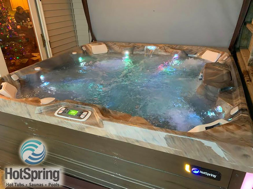 HotSpringLaX's tweet image. Here's another beautiful #HotTub #Spa delivered to start the New Year off healthy &amp;amp; very happy! hotspringlacrosse.com (608) 788-7747  #EveryDayMadeBetter #HotSpringSpa