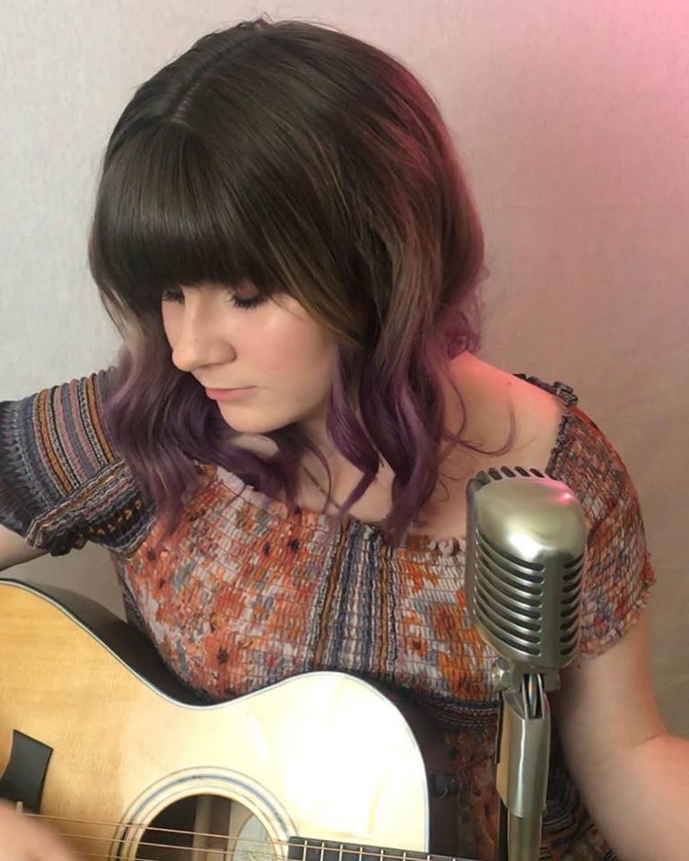 petermannwriter's tweet photo. This EP, from @ireland_singer, is delightful to say the least - so I gave it a little review #irelandlive #dallas #texas #folkmusic https://t.co/Izq3NFrUff https://t.co/UhdOeov4LM