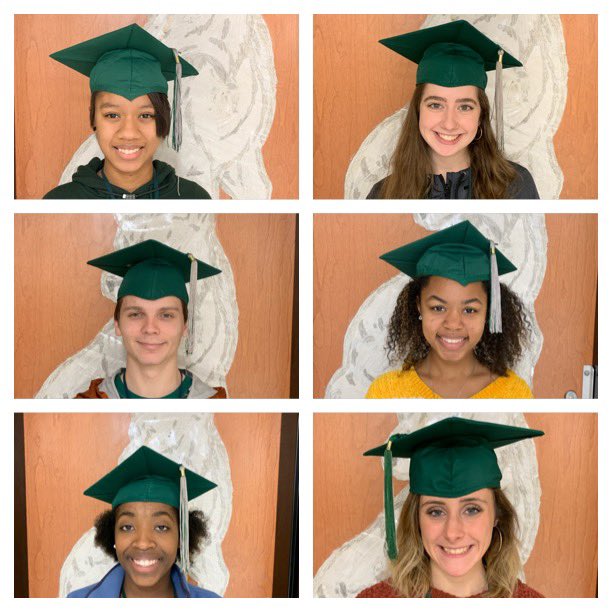 MrsJacksonDFHS's tweet photo. My annual #ItsYourYear @DutchForkHigh where seniors realize #whendidyougraduate is adult code for determining age. They also realize THEIR Year is more than one graduation day. #pridein5 #DFHSPride #DFTC19 https://t.co/CZMp9FzxgR