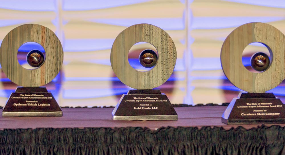 WEDCNews's tweet image. Apply now for the Governor's Export Achievement Awards, which recognize WI companies that have achieved success through #exporting. Submitting an initial nomination is simple; nominate your company or a fellow exporter. Deadline is 5 p.m. Friday, Feb. 1. buff.ly/2A6DopP