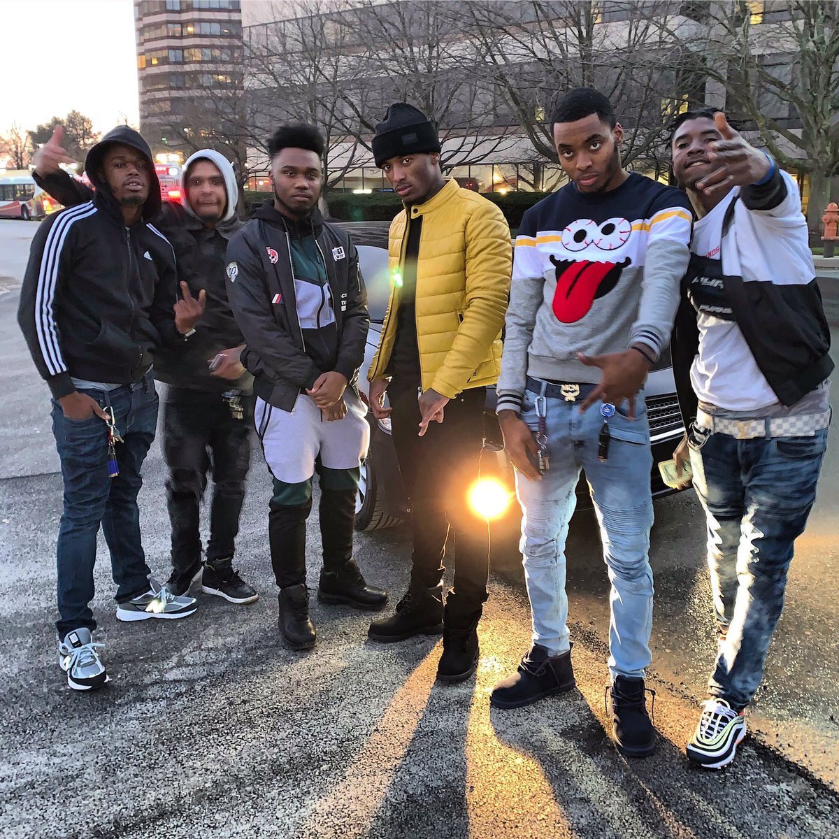 _kidd_Chief's tweet photo. ™️©️🌐 #TmcDaNewCashMoney 💰 @7EvinJeans @franklin100s @riqster5500 https://t.co/acv8zd0gqJ