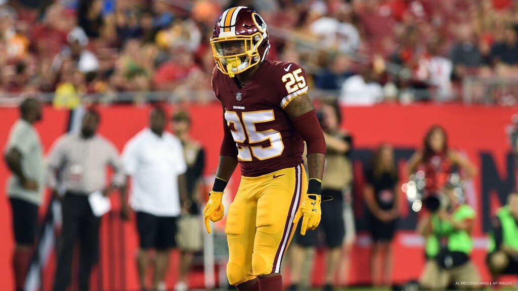 We signed S Fish Smithson to our practice squad.

→ chrg.rs/Xn4JYr