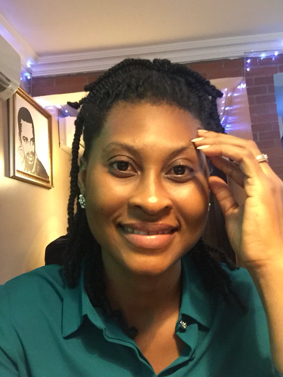 scents_of_may's tweet image. Nigeria is ready for a female president!! #holidayisover #vintage