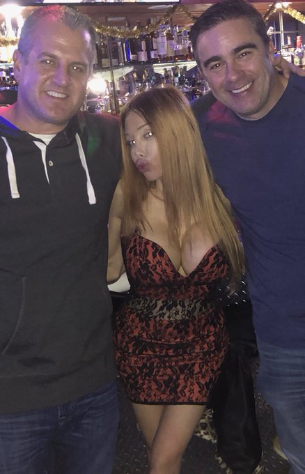 Last night at @RedLightNites @1MorganBailey #Chicago https://t.co/hdH0TtwBm6<a class="tags" target="_blank" title="On Twitter" href="/?out=eyJ0eXAiOiJKV1QiLCJhbGciOiJIUzUxMiJ9.eyJpYXQiOjE3MjA4ODM4MzgsImlzcyI6InR3cG9ybnN0YXJzLmNvbSIsIm5iZiI6MTcyMDg4MzgzOCwiZXhwIjoxNzUyNDE5ODM4LCJyZWRpcmVjdF91cmwiOiJodHRwczovL3R3aXR0ZXIuY29tL1JlZExpZ2h0Tml0ZXMifQ.7h37D2Kkaj3jxmTB561g--IxvsZN5oN50dSmiaicmYHCjV86XlPqr71AxcQ4SLih0qeUUPeeaHdTqyTsIZrRWQ">@RedLightNites</a><a class="tags" target="_blank" title="On Twitter" href="/?out=eyJ0eXAiOiJKV1QiLCJhbGciOiJIUzUxMiJ9.eyJpYXQiOjE3MjA4ODM4MzgsImlzcyI6InR3cG9ybnN0YXJzLmNvbSIsIm5iZiI6MTcyMDg4MzgzOCwiZXhwIjoxNzUyNDE5ODM4LCJyZWRpcmVjdF91cmwiOiJodHRwczovL3R3aXR0ZXIuY29tLzFNb3JnYW5CYWlsZXkifQ.5bFwcMLo4nzefu3-b6-Cdenk6tU8gTKrUwZMSmeZ-7n4QaWwh7Zlr_KyHpdUCVYuzCvhstuxR8x4_aMvMdAHuQ">@1MorganBailey</a><a href="/tag/chicago"class="tags">#Chicago</a>